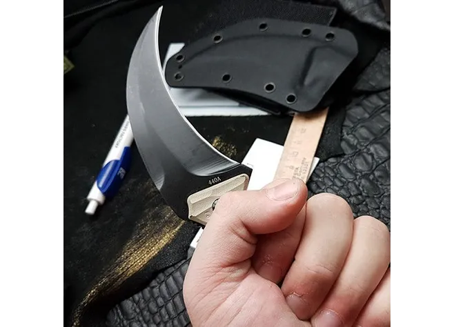 Нож Boker Magnum Spike Karambit Фото 2